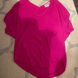 Hot pink short sleeve top